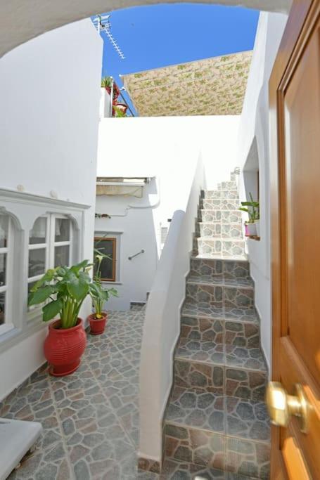 Maria'S House Villa Ýdra Eksteriør bilde